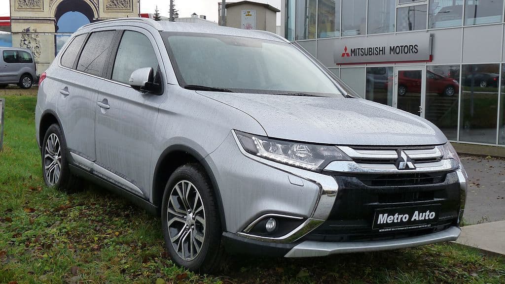 Photo of a Mitsubishi Outlander