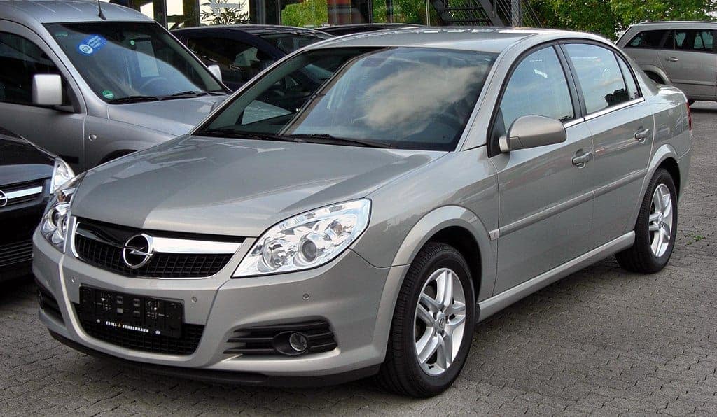 Photo of a Vauxhall Vectra