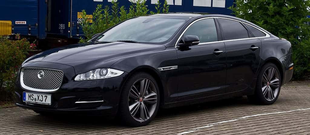 Photo of a Jaguar XJ
