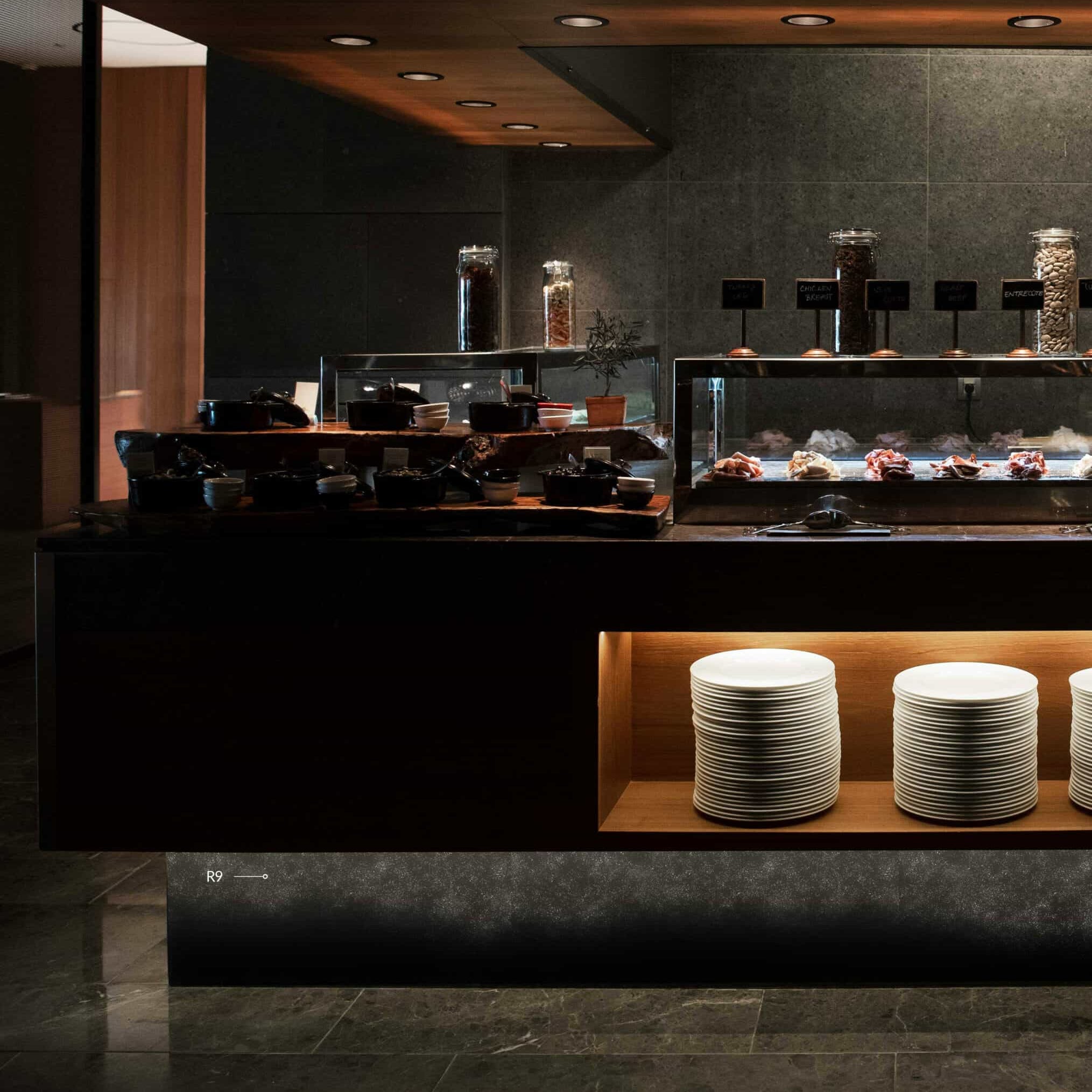 Close-up photo of Cover Styl' Classic Black Vinyl Wrap installed