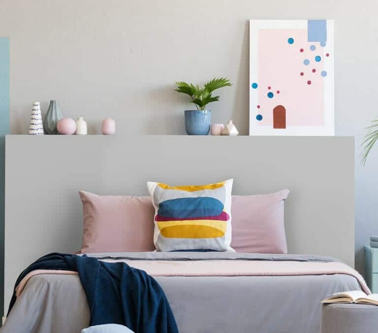 Close-up photo of Cover Styl' Grey Vinyl Wrap installed 