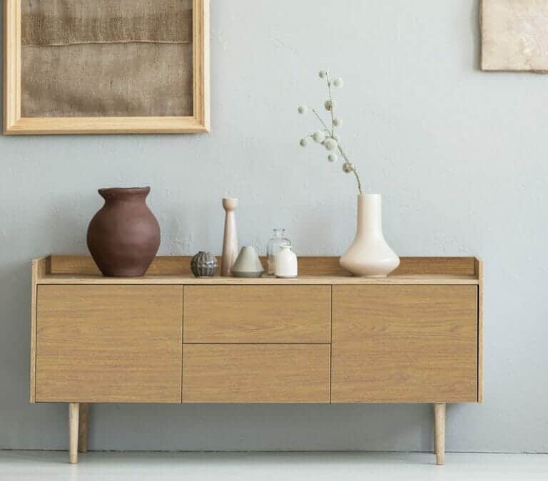 Close-up photo of Cover Styl' Light Oaky Oak Vinyl Wrap installed