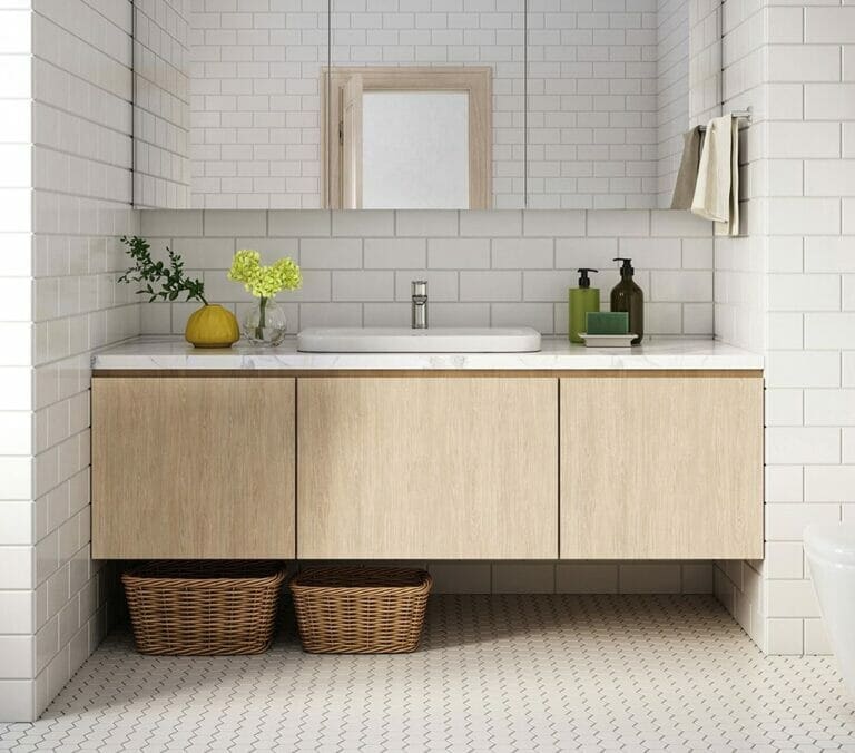 Close-up photo of Cover Styl' Smooth Oak Vinyl Wrap installed