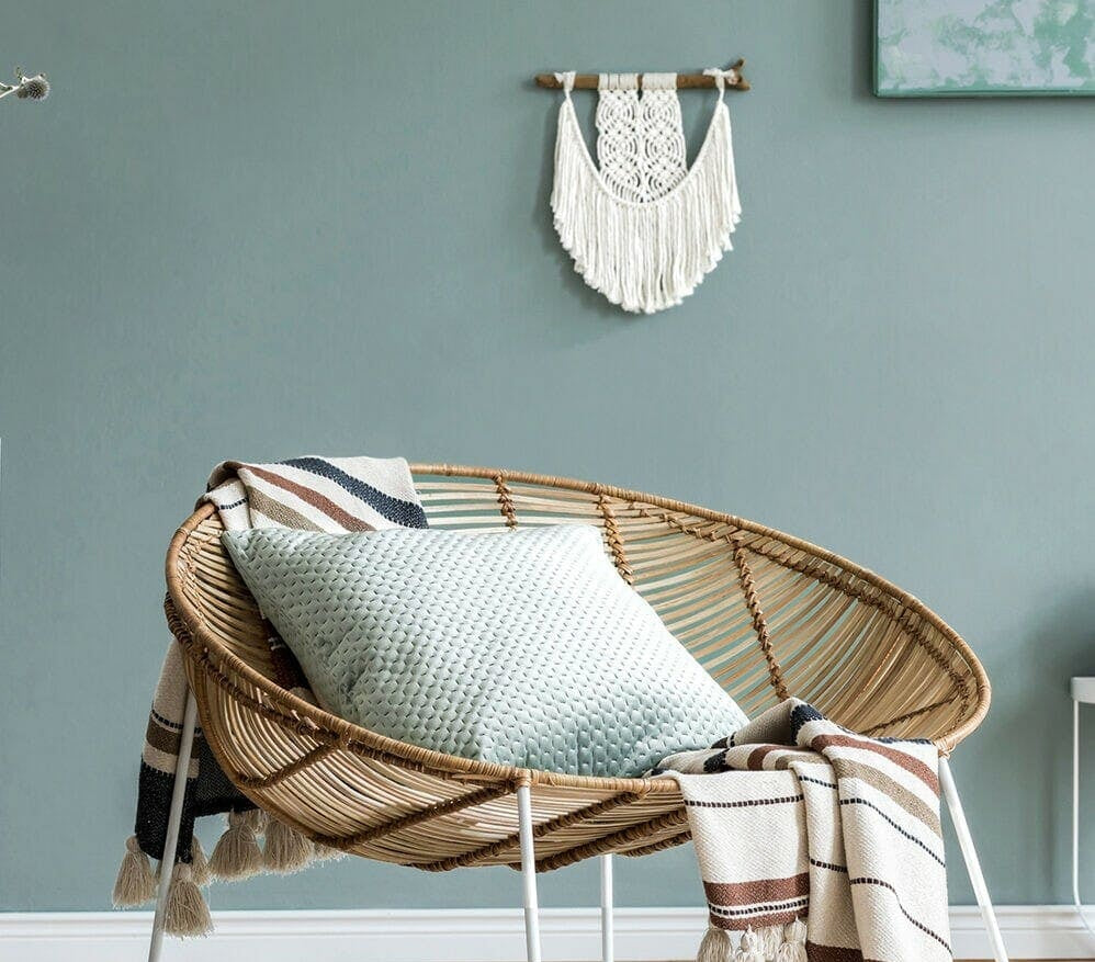 Close-up photo of Cover Styl' Solid Pale Blue Vinyl Wrap installed