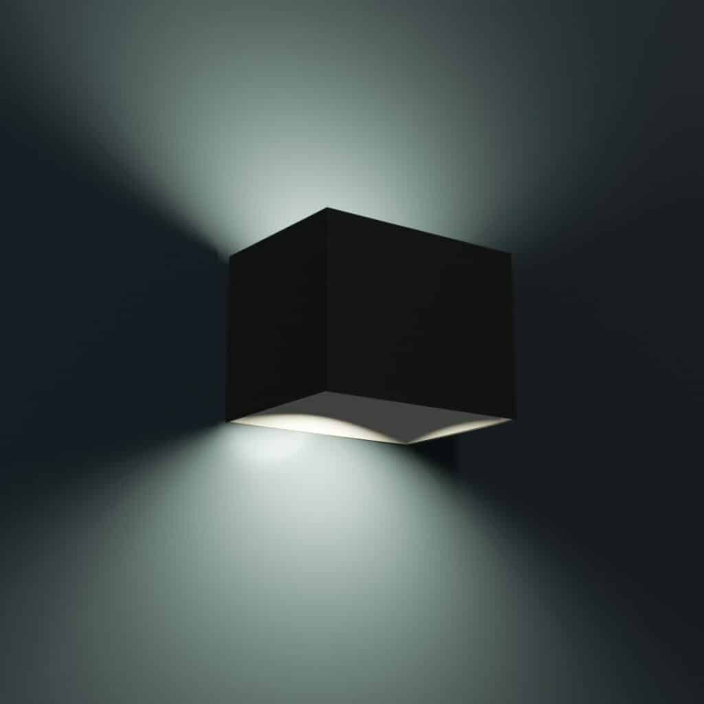 Photo of Cover Styl' Steel Blue Vinyl Wrap installed showing a difference view