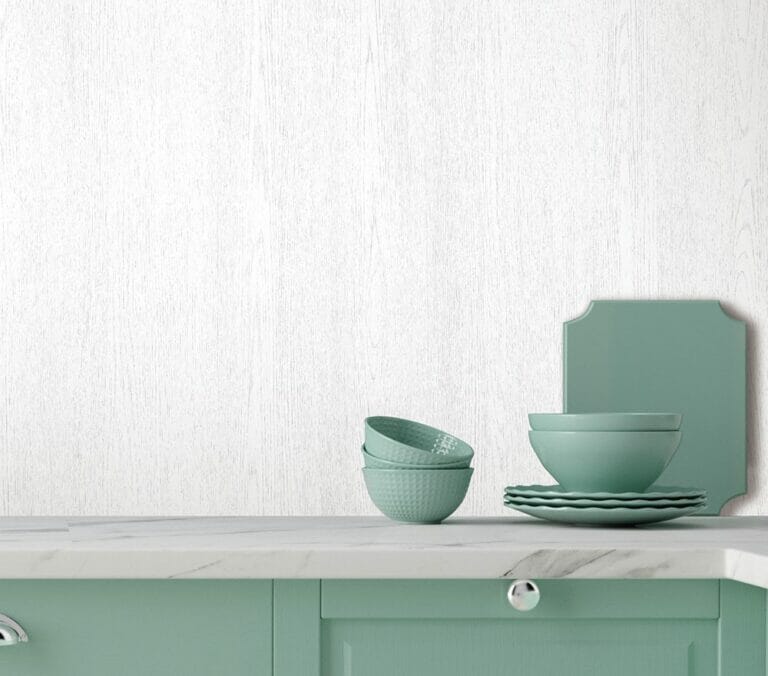 Close-up photo of Cover Styl' White Light Wood Vinyl Wrap installed