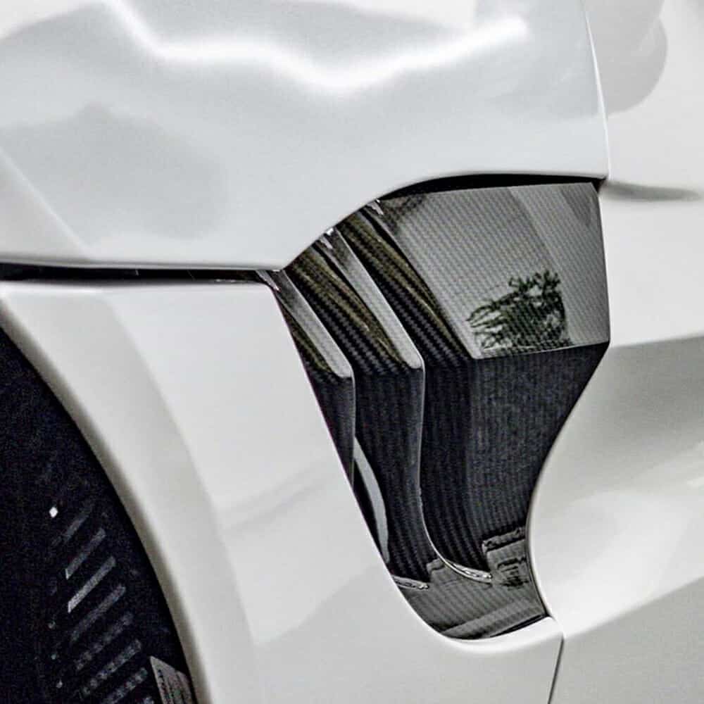 Gloss Crystal White (945) Oracal 970RA Vehicle Wrap