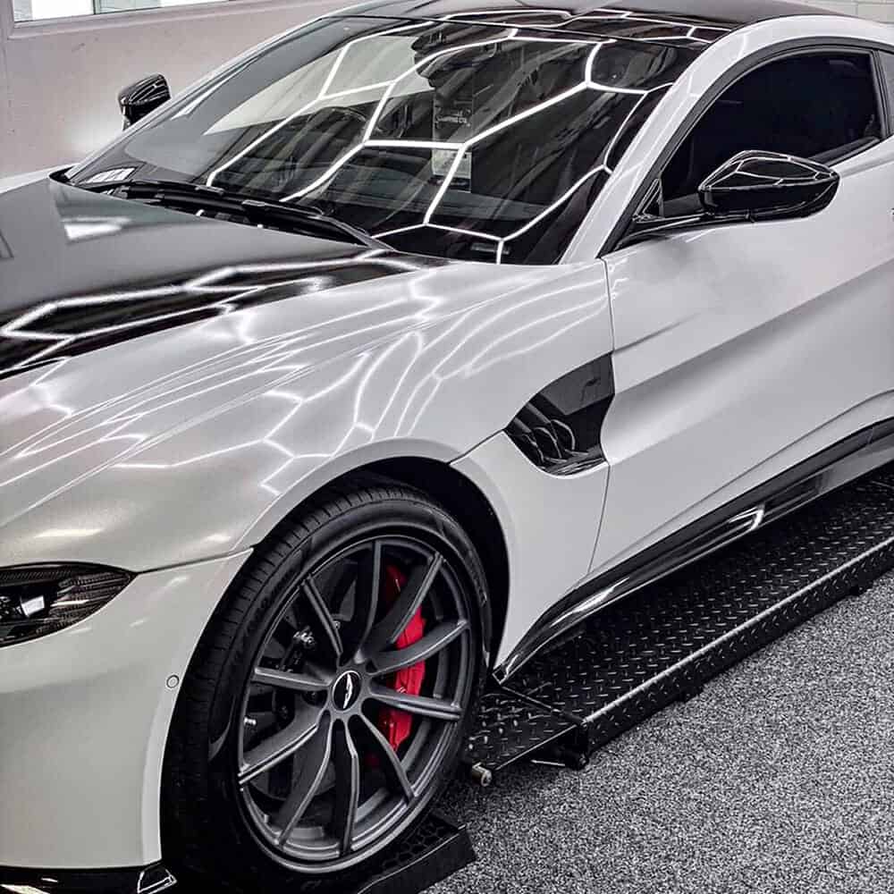 Gloss Crystal White (945) Oracal 970RA Vehicle Wrap