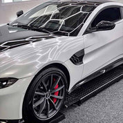 Gloss Crystal White (945) Oracal 970RA Vehicle Wrap