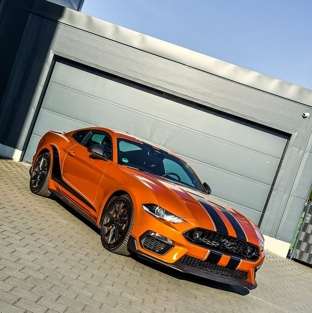 Gloss Tangerine Dream (959) Oracal 970RA Vehicle Wrap