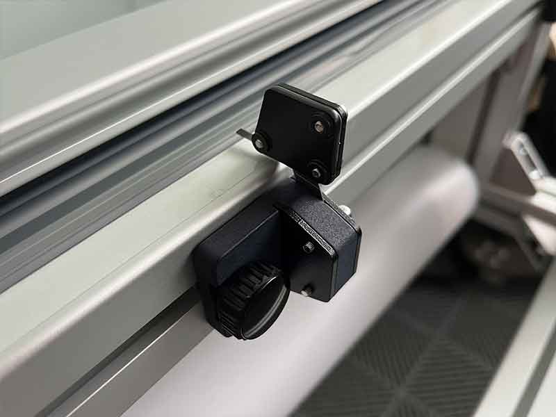 Quadra 2.0 cutting slider and guide rail